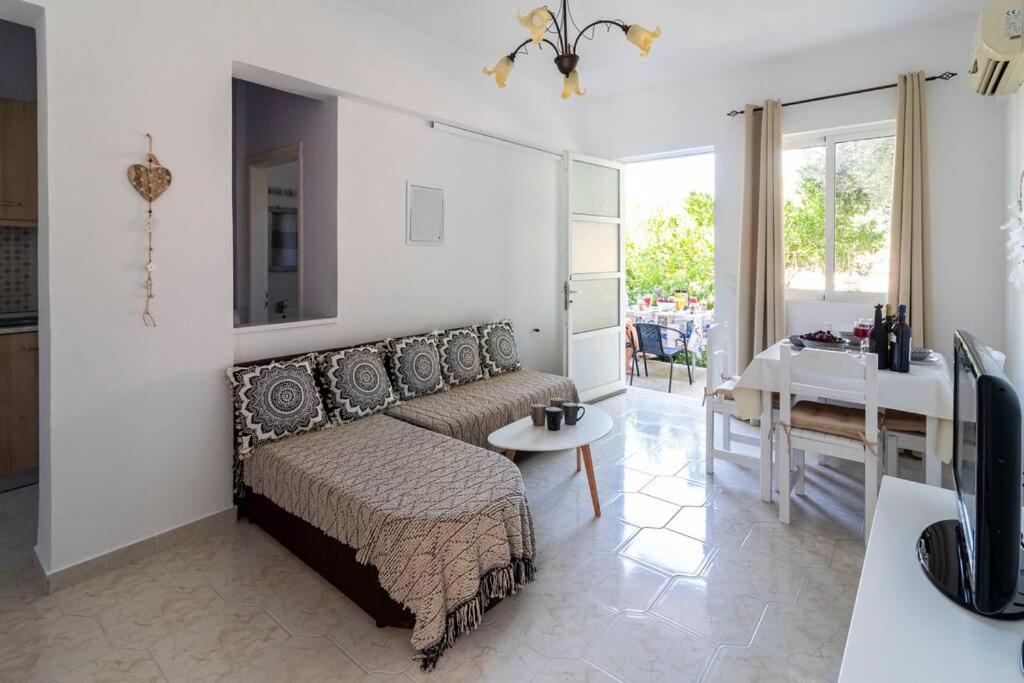 Fotis House * Afantou