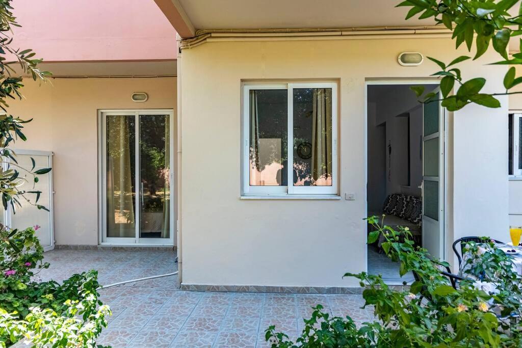 Fotis House Apartment
